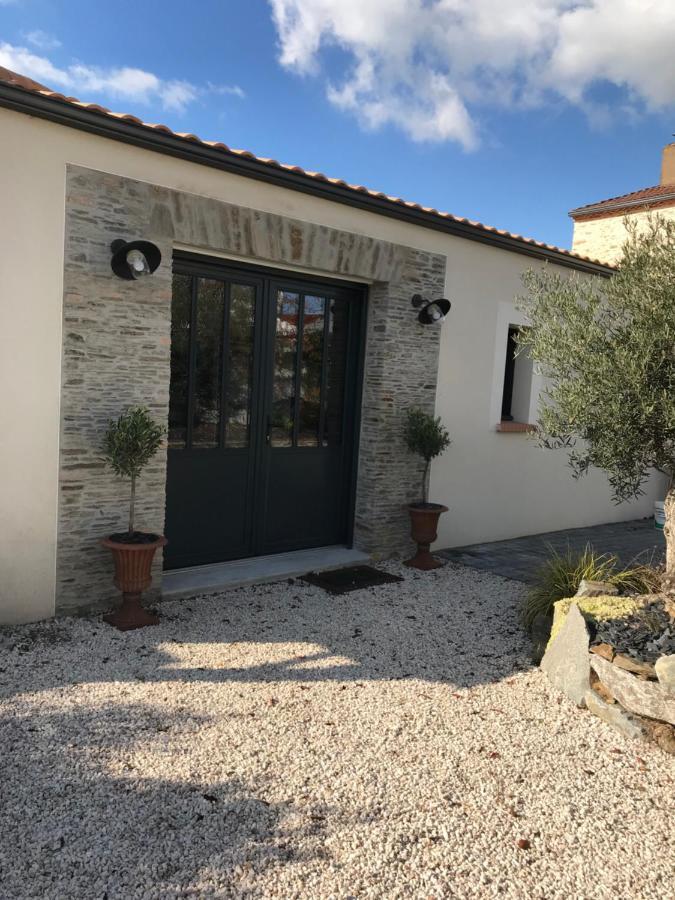 Celine Et Olivier Bed & Breakfast Pornic Exterior photo